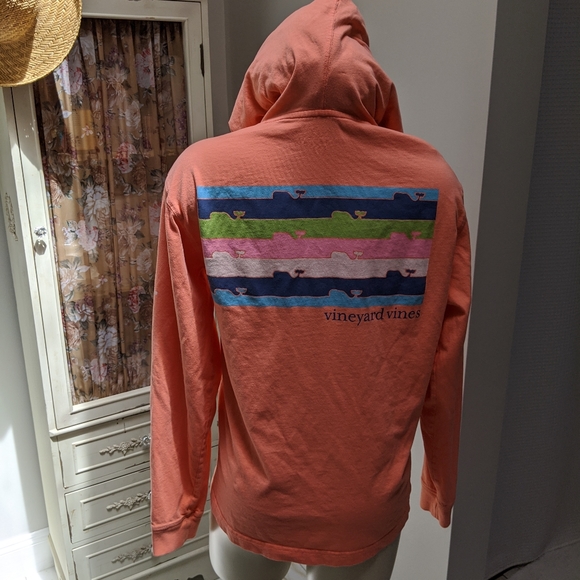 Vineyard vines pullover